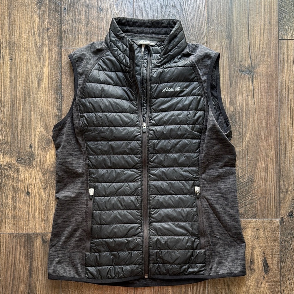Eddie Bauer Women's Black Quilted Vest